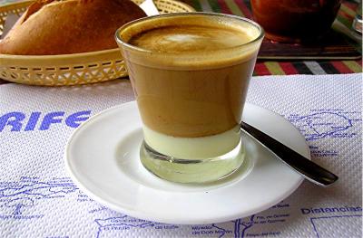 v3/80/424080/3/44262307.P6030519cafelecheleche.jpg