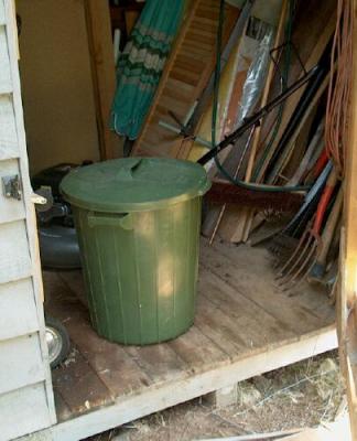 Al's bin.jpg