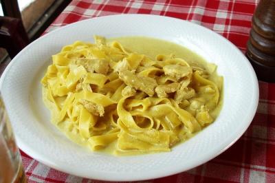 Tagliatelle & Turkey Curry.jpg