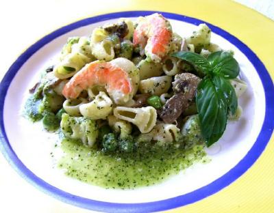 Shrimp Pasta &Mushrooms & Peas.jpg