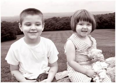 v3/80/510980/3/44670585.HaileyZak2bw5x7.jpg