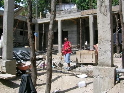 v3/80/578580/3/49433551.August2005075.jpg