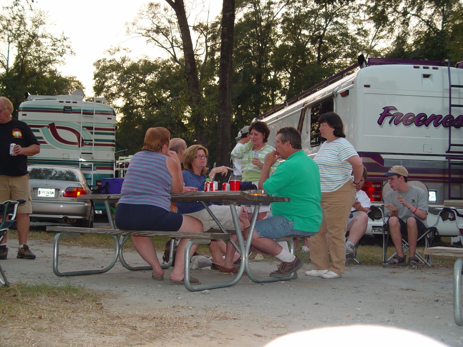 RANDY DUPREE IS CAPTIVATED BY A GROUP OF WOMEN IN ATTENDANCE DURING HAPPY HOUR
