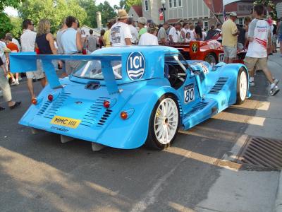 A NEW V-8 MORGAN