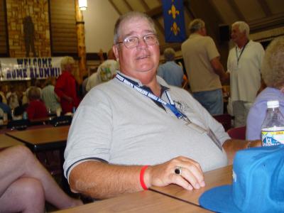 DEL COLEMAN ENJOYS THE SOCIAL HOUR