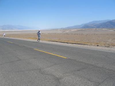 Scott Jurek on the road to Stove Pipe Wells