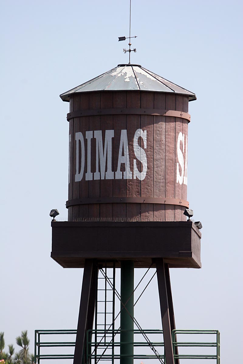 San Dimas water tower