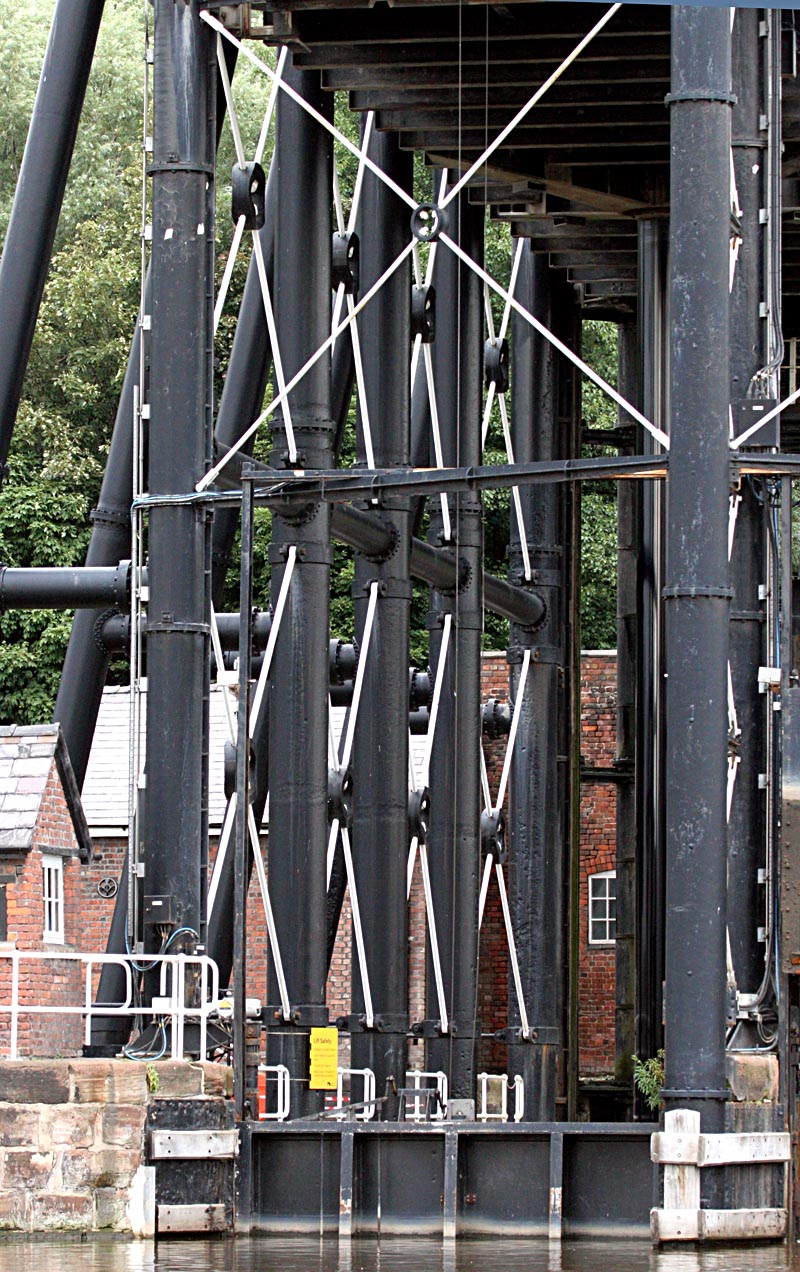 Boat lift framework