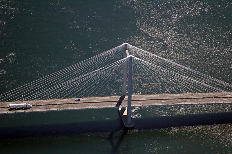 Bridge over the Columbia