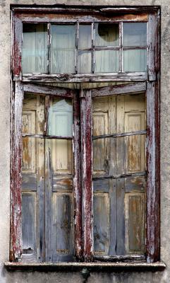 Window and shutters - great textures