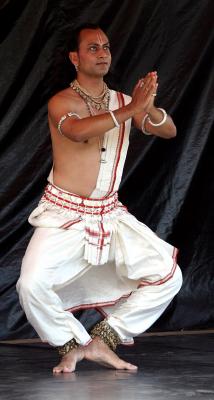 Hindoo dancer on the Mall