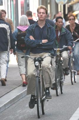 Laid back cyclist