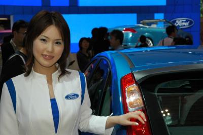 The Girls of  the Tokyo Motor Show 2005