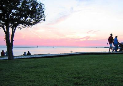 v3/81/575581/3/50268394.IMG0290sunset.jpg