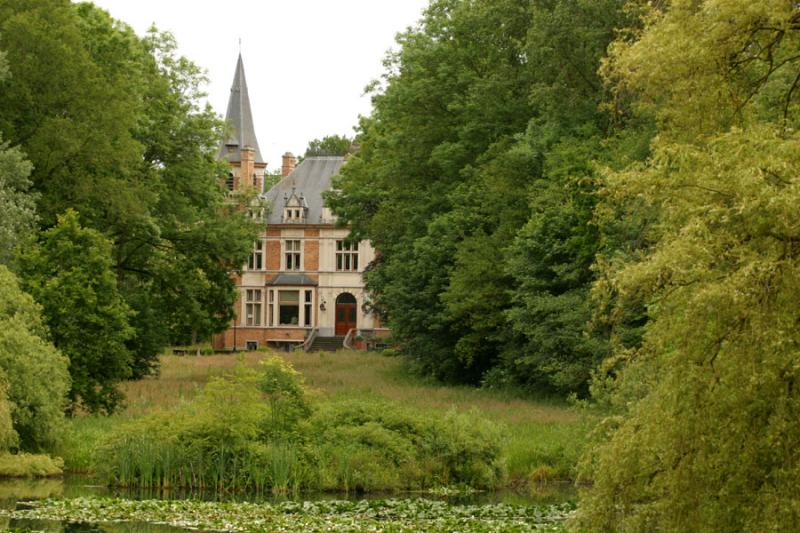 Woumen - Castle