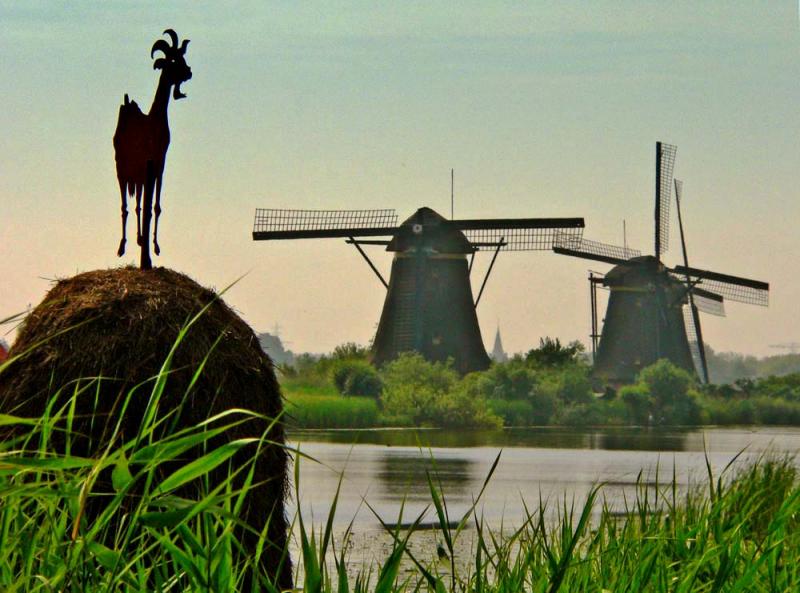 At the Gate of the Goat, Kinderdijk, The Netherlands, 2005