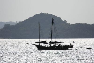 boat 2.jpg