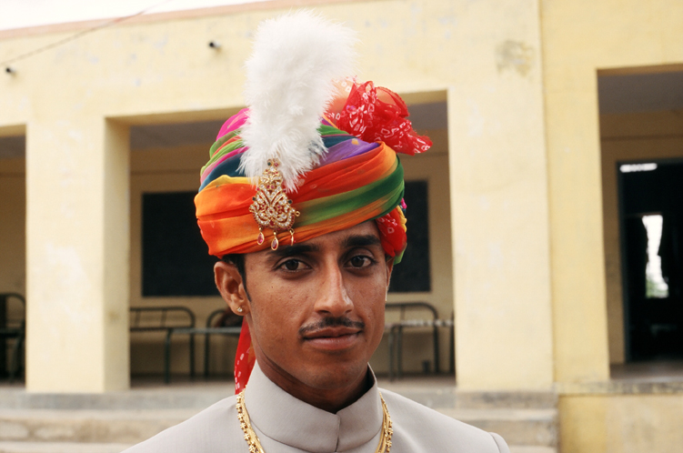 Bhin17210015_Groom.jpg