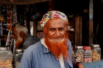 w05_Bh17250007_Man_Muslim.jpg