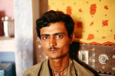 w05_Bh17420018_Man_Musician.jpg