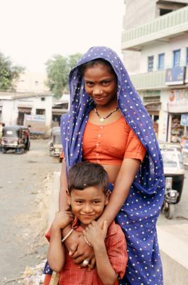 Bhuj17220004_Woman+Boy.jpg