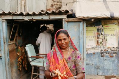 Bhuj17220006_Woman.jpg