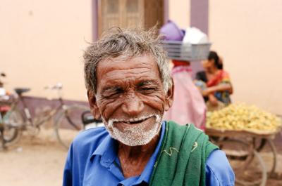 Bhuj17220037_Man.jpg
