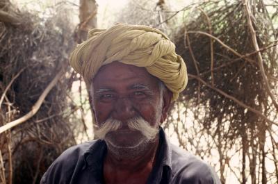 Gurha17270018_OldMan.jpg