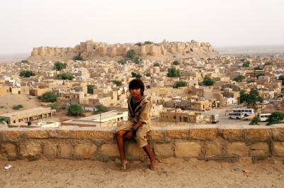 Jai17290023_Girl+Jaisalmer.