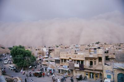 Jai17290026_Sandstorm.jpg