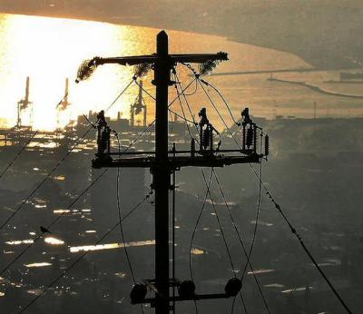electric pole over haifa bay.JPG