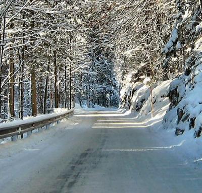 road in snow.JPG