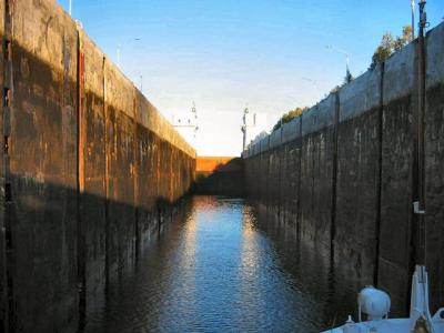 Entering a lock.JPG