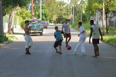 Fútbol de barrio