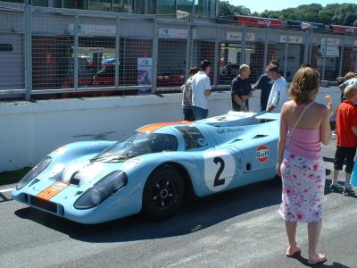 917