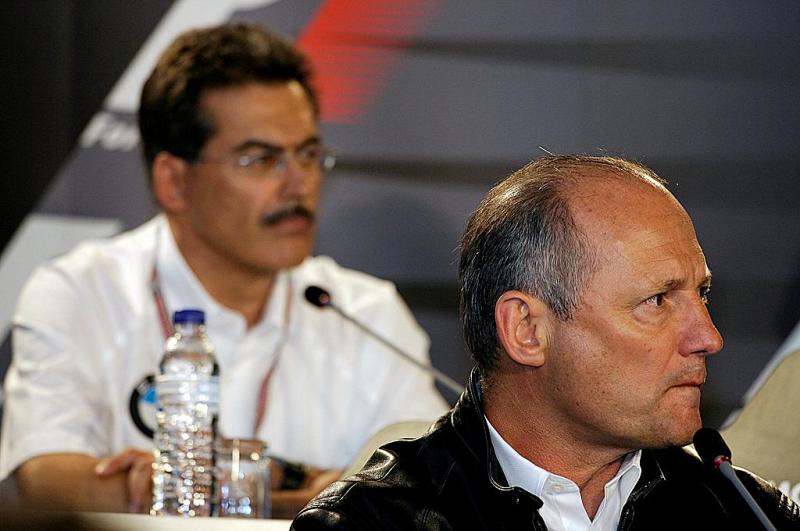 If looks could kill: Im not sure what Paul Stoddart said, but Ron Dennis Shot this glance at him