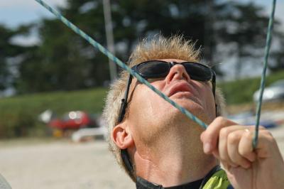 LAURENT ET CE PUT . . . DE HOOK