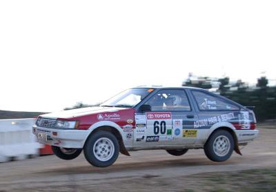 Toyota ROSA 2005