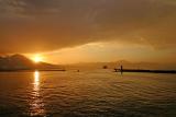 lever de soleil sur la baie de Naples