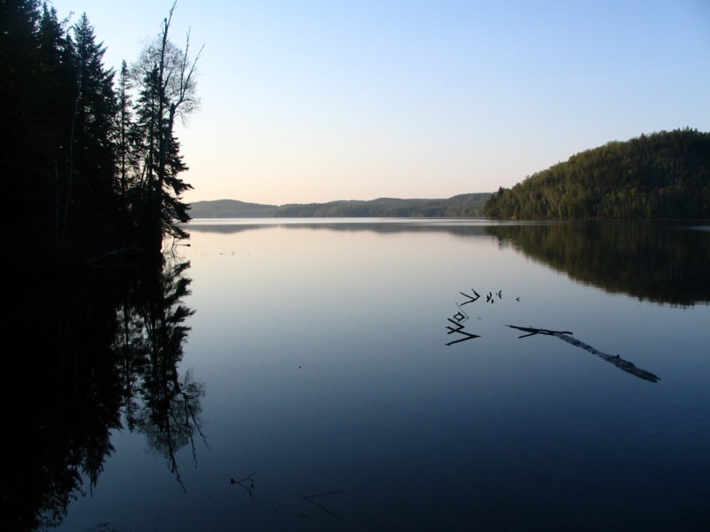 le Lac à l'eau claire au petit matin