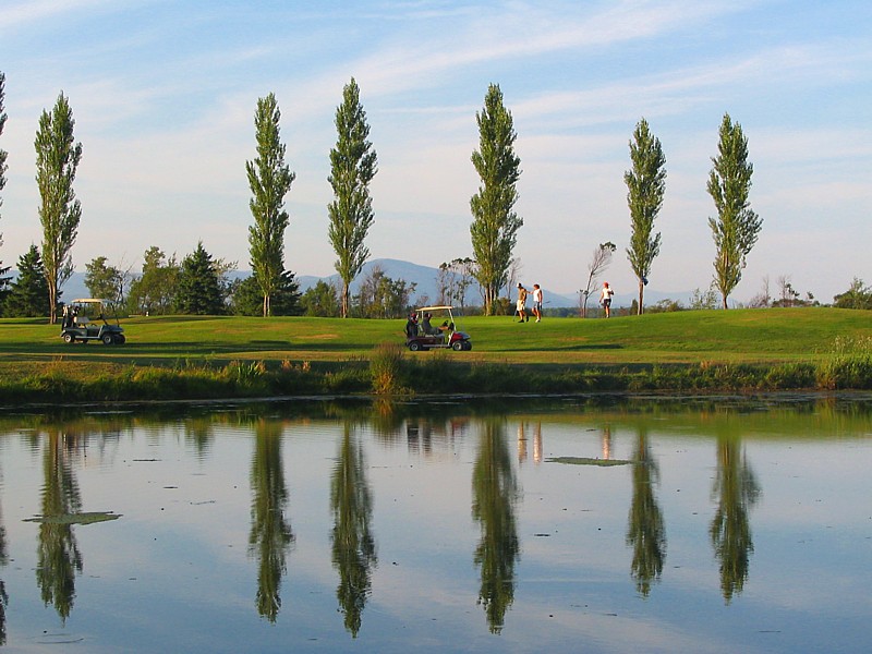 le golf  l'Ile dOrlans