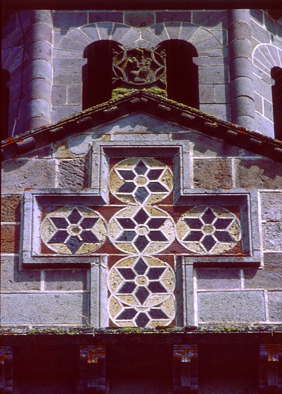 la croix de St-Nectaire
