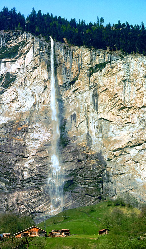 Lauterbrunnen , la chute