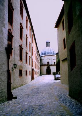 v3/83/550183/3/49619572.lintrieurdelacitadelleWurzburg.jpg