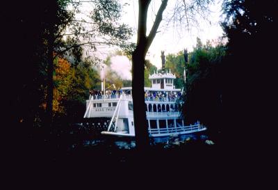v3/83/550183/3/50127927.MississipinonDisneyland.jpg