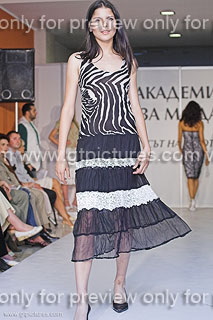 ECDA7491-01.jpg