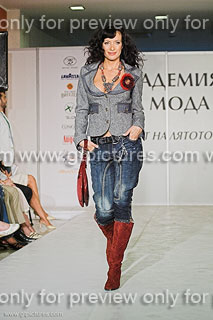 ECDA7515-01.jpg