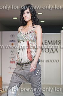 ECDA7624-01.jpg