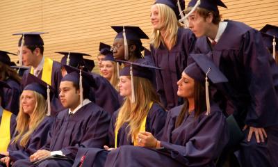 P6231628_anna_grad_4wm.jpg