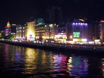 Night view of GZ on Pearl River